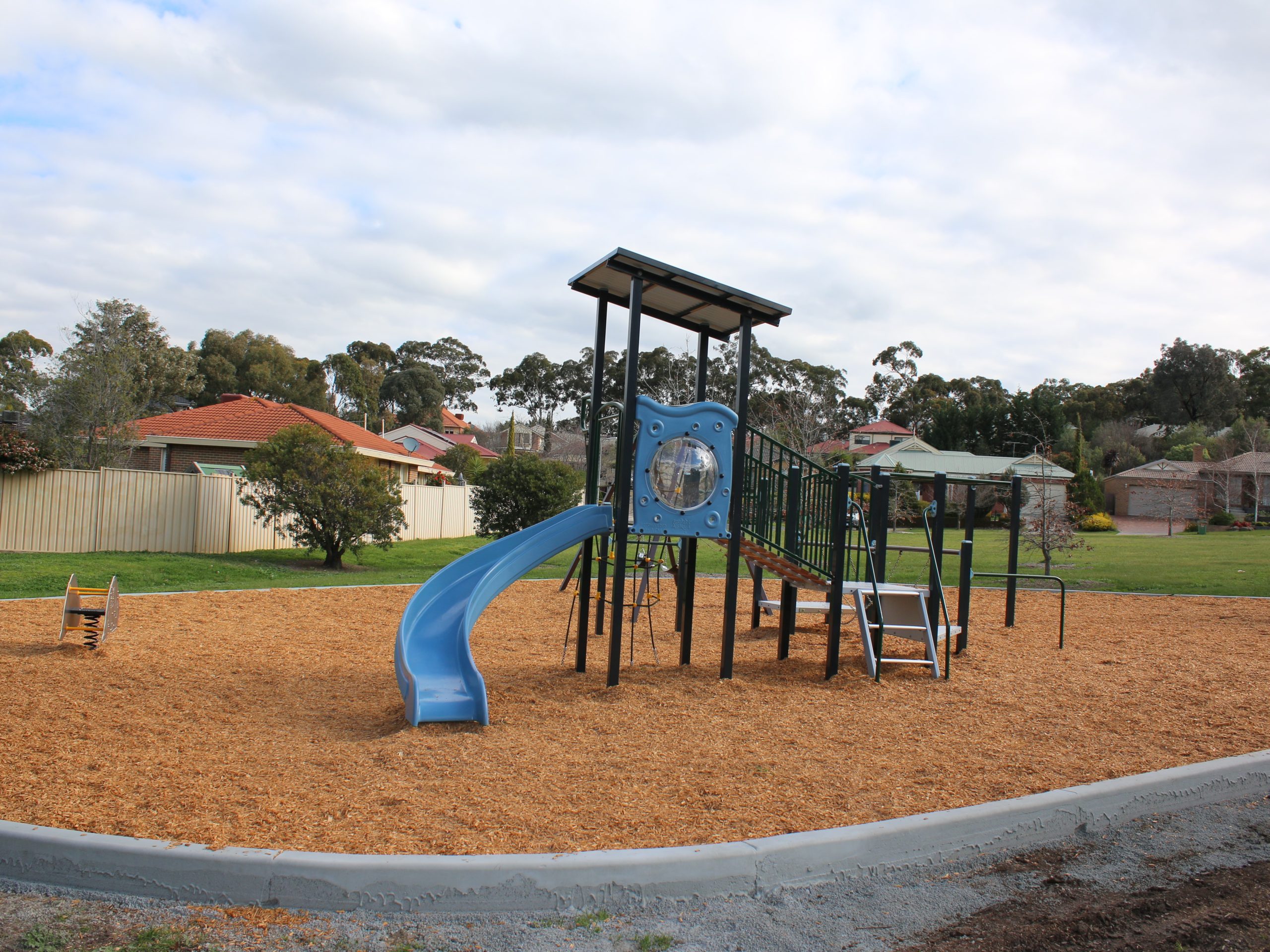 Lachlan Court Reserve, Sunbury | Safe Play Australia